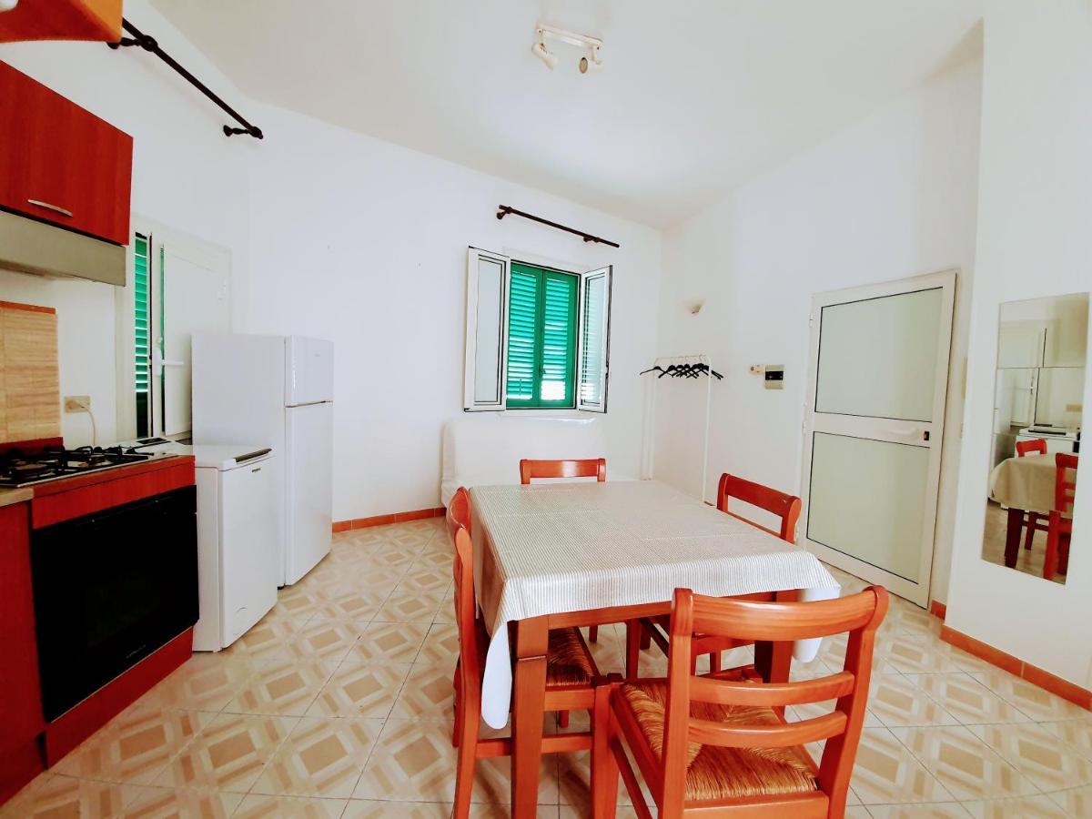 Appartamentino Nel Chiasso โมโนโปลี ภายนอก รูปภาพ