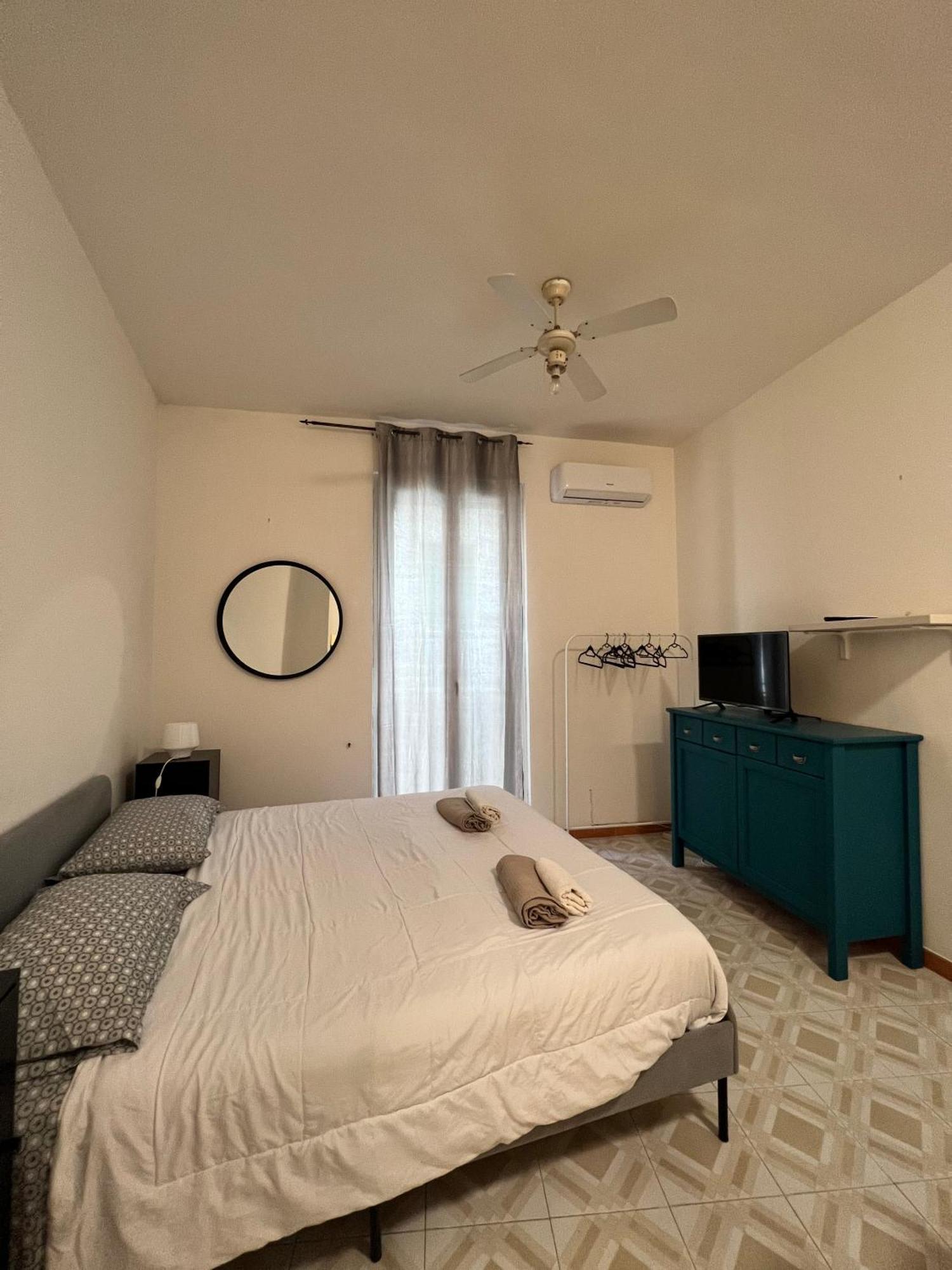 Appartamentino Nel Chiasso โมโนโปลี ภายนอก รูปภาพ